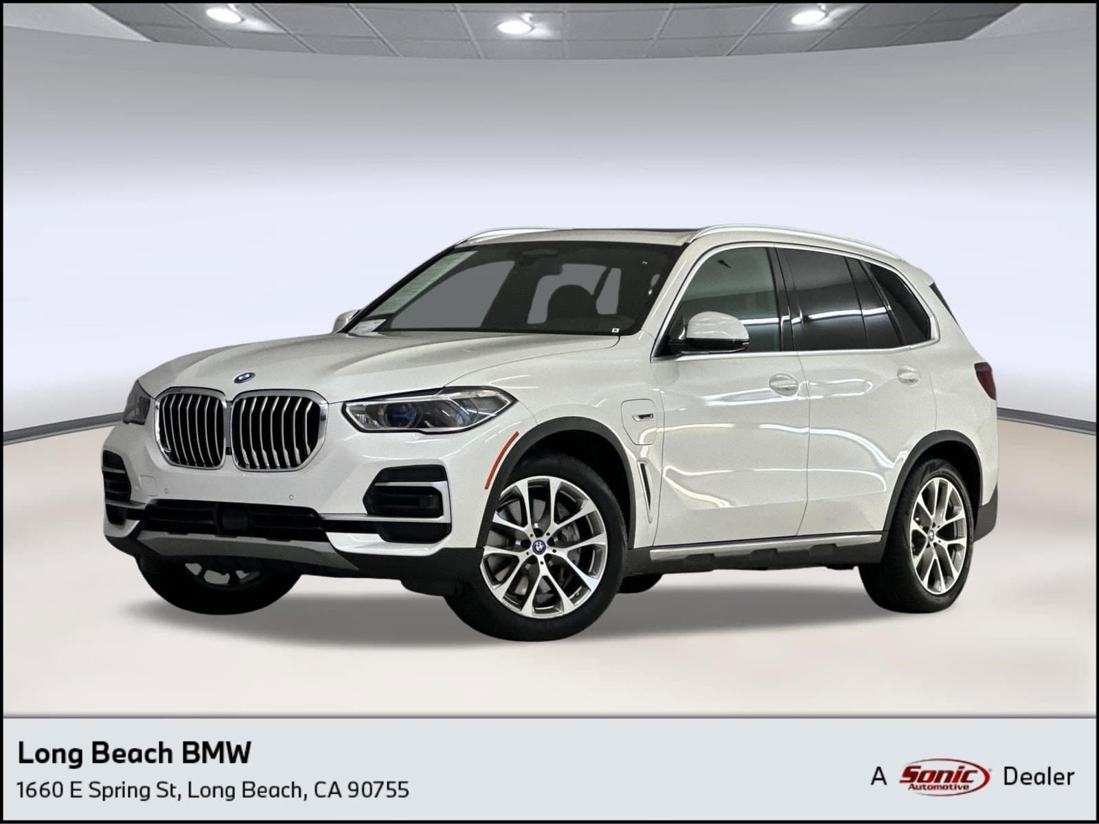 2023 BMW X5 PHEV xDrive45e — photo 1 of 36