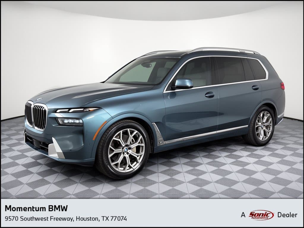 2023 BMW X7 xDrive40i — photo 1 of 32