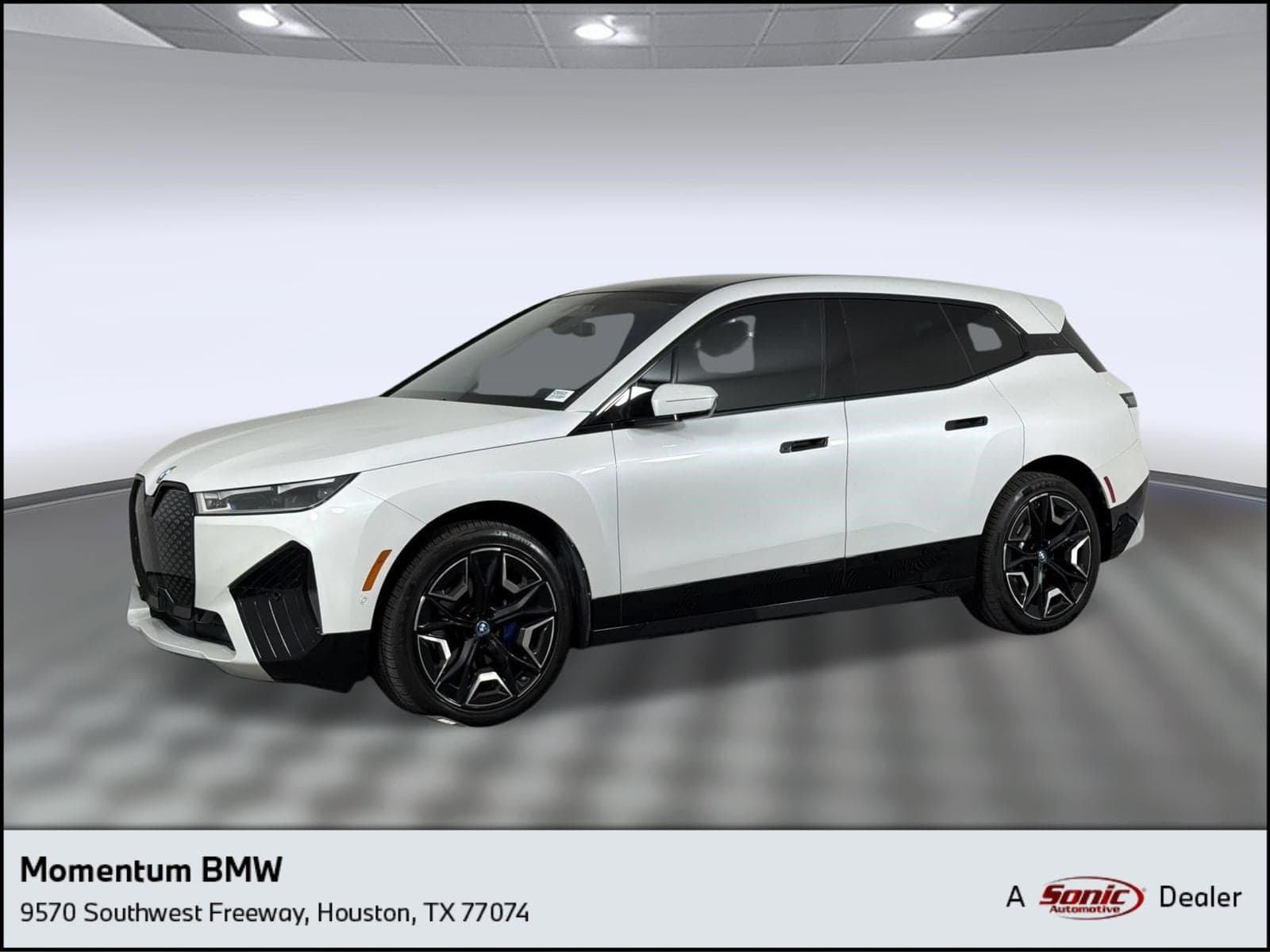 2024 BMW iX xDrive50 — photo 1 of 31