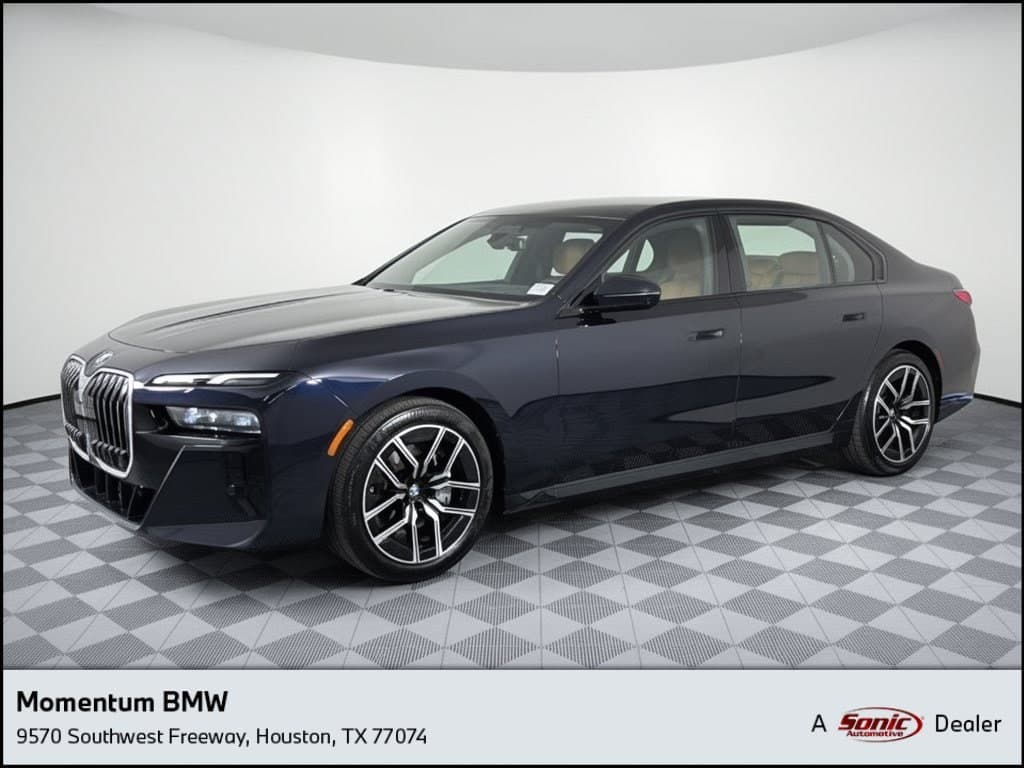 2026 BMW 7 Series 740i — photo 1 of 31