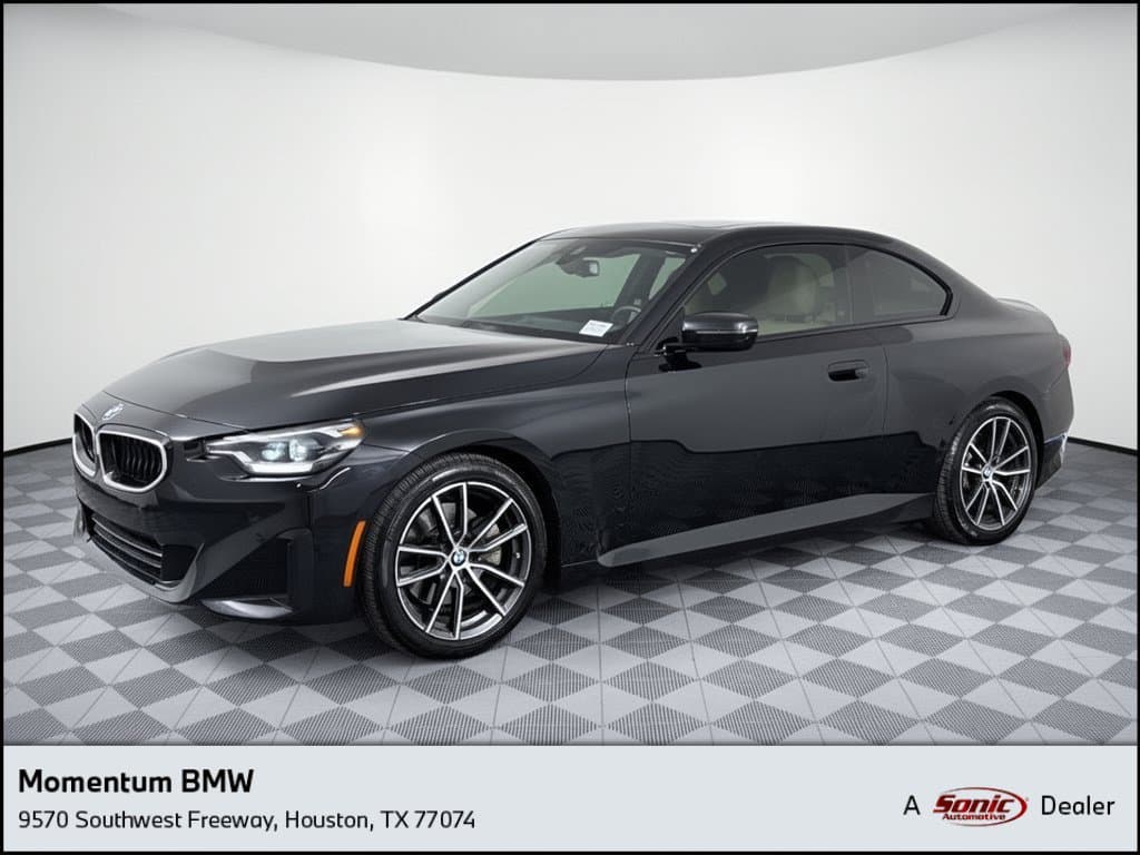 2024 BMW 2 Series 230i — photo 1 of 31