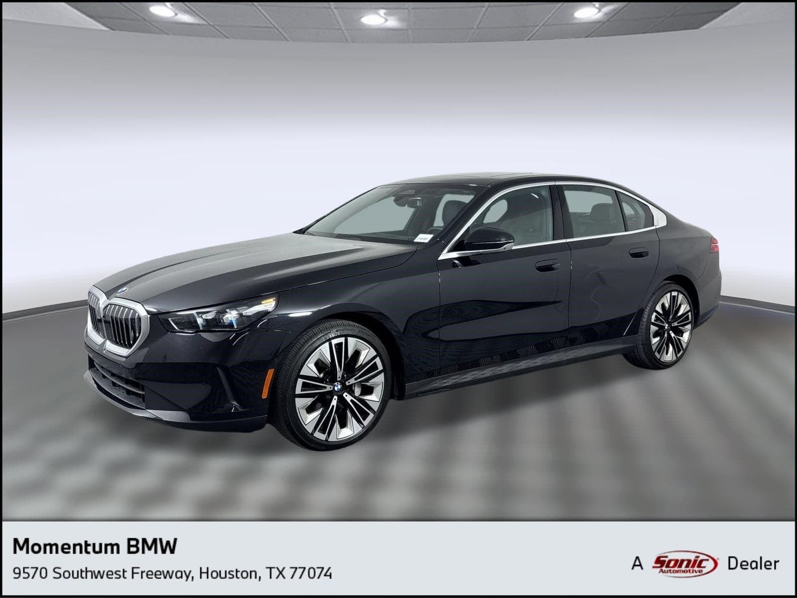 2026 BMW 530i Base — photo 1 of 31