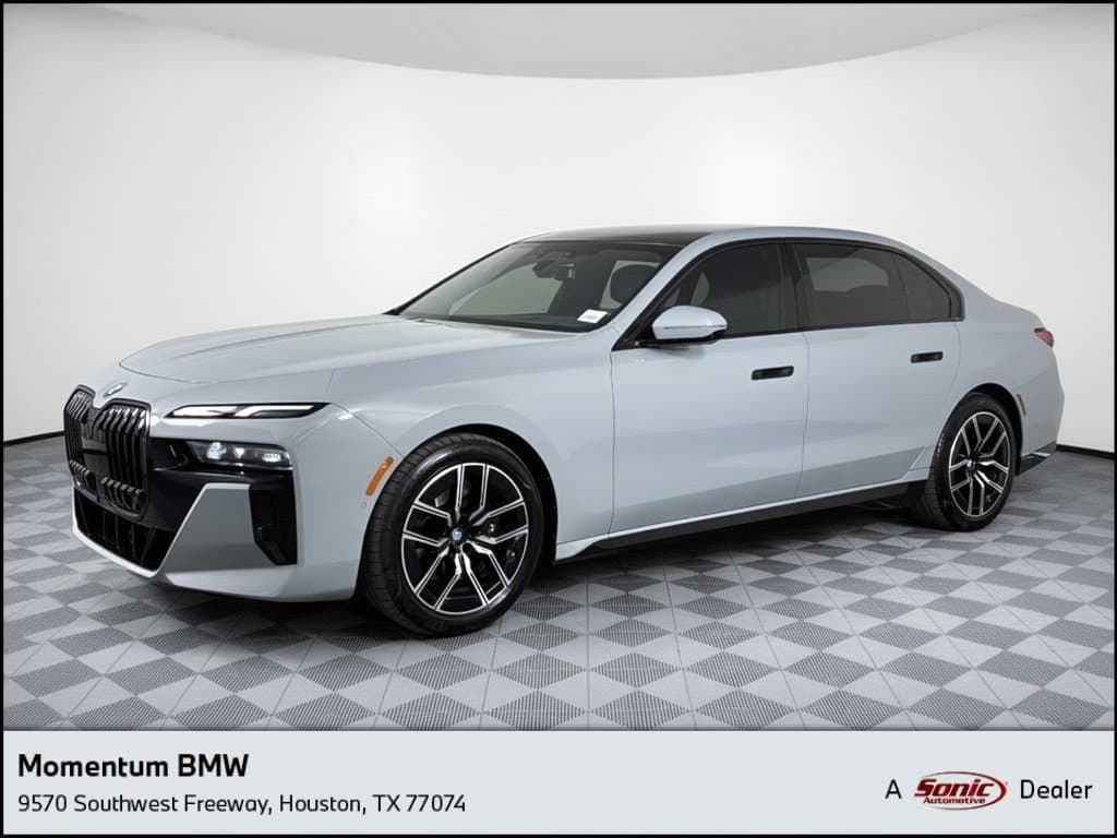 2023 BMW 7 Series 760i xDrive — photo 1 of 32