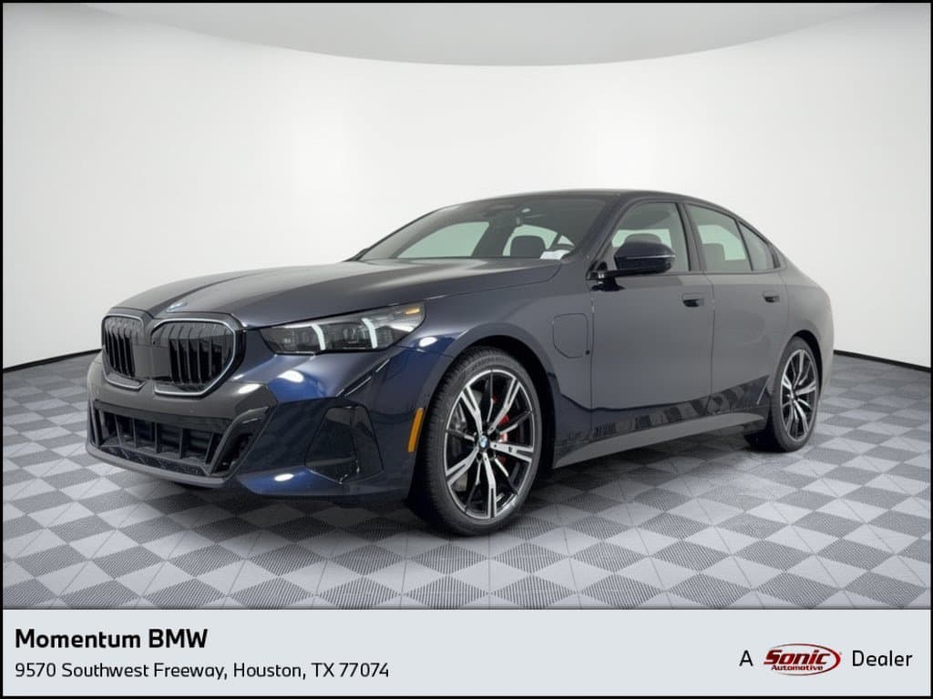 2027 BMW 5 Series 550e xDrive — photo 1 of 45