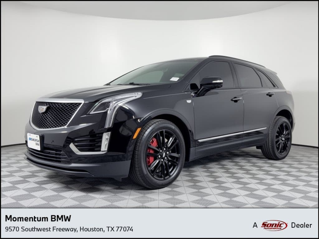 2023 Cadillac XT5 AWD Sport — photo 1 of 31