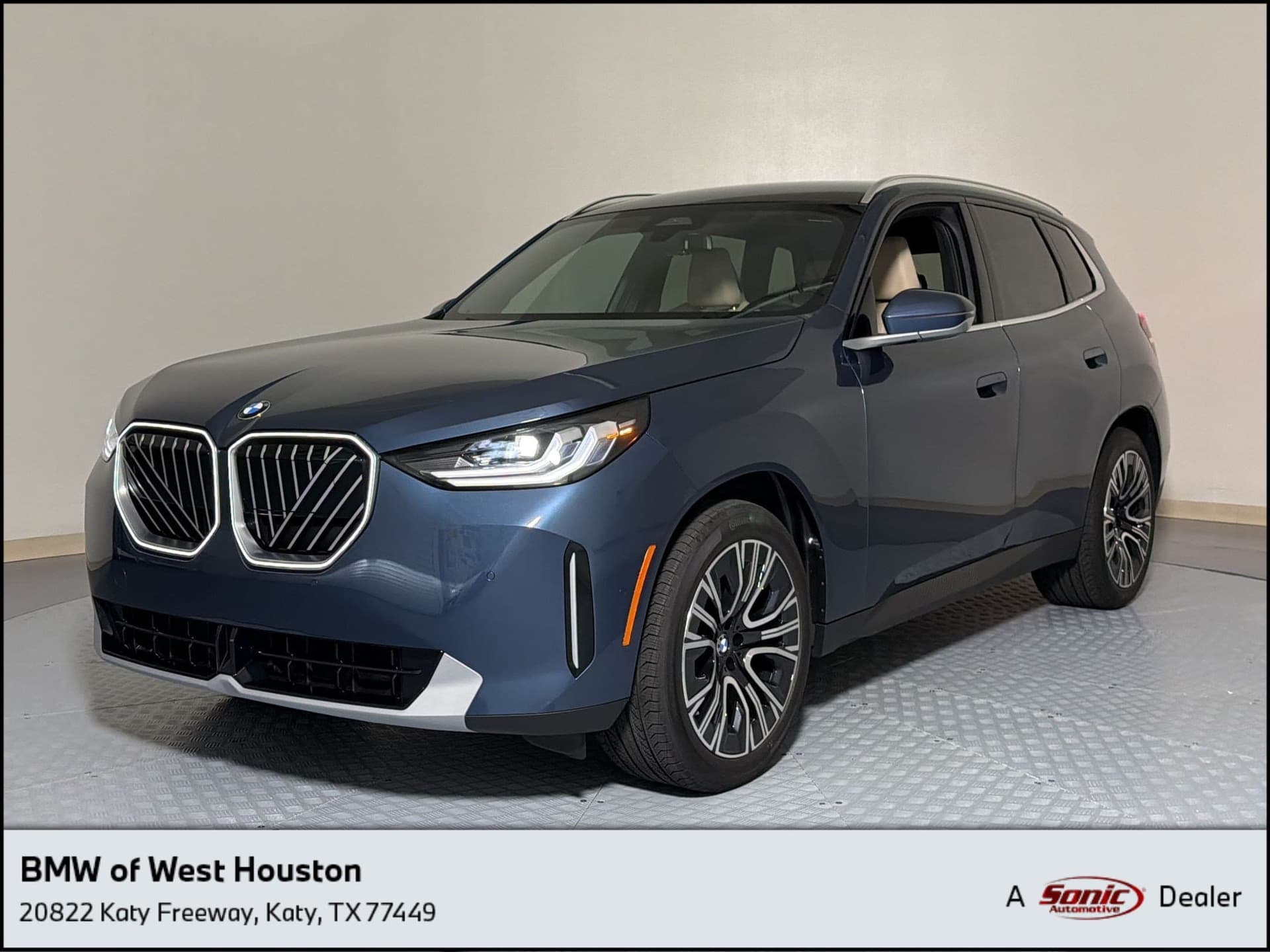 2026 BMW X3 30 xDrive — photo 1 of 45