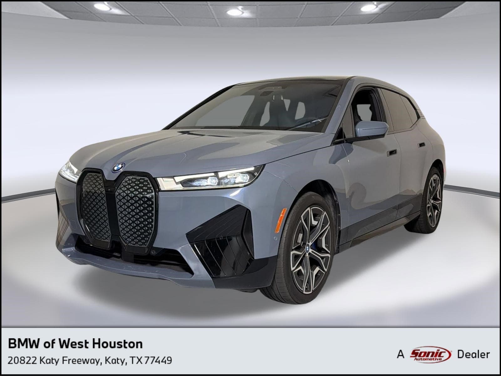 2024 BMW iX xDrive50 — photo 1 of 26