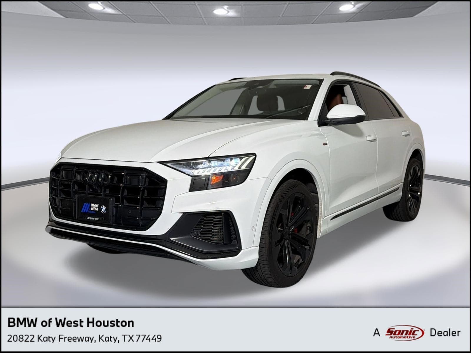 2021 Audi Q8 55 Premium — photo 1 of 26