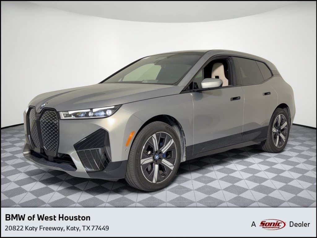 2024 BMW iX xDrive50 — photo 1 of 31