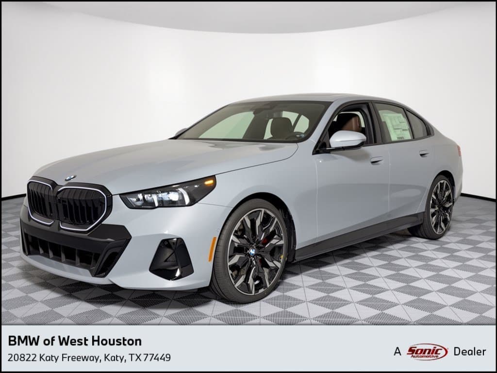 2027 BMW 5 Series 530i — photo 1 of 44