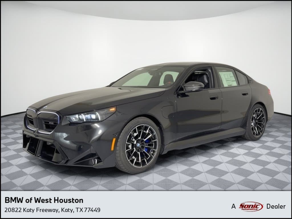 2027 BMW M5 Base — photo 1 of 45
