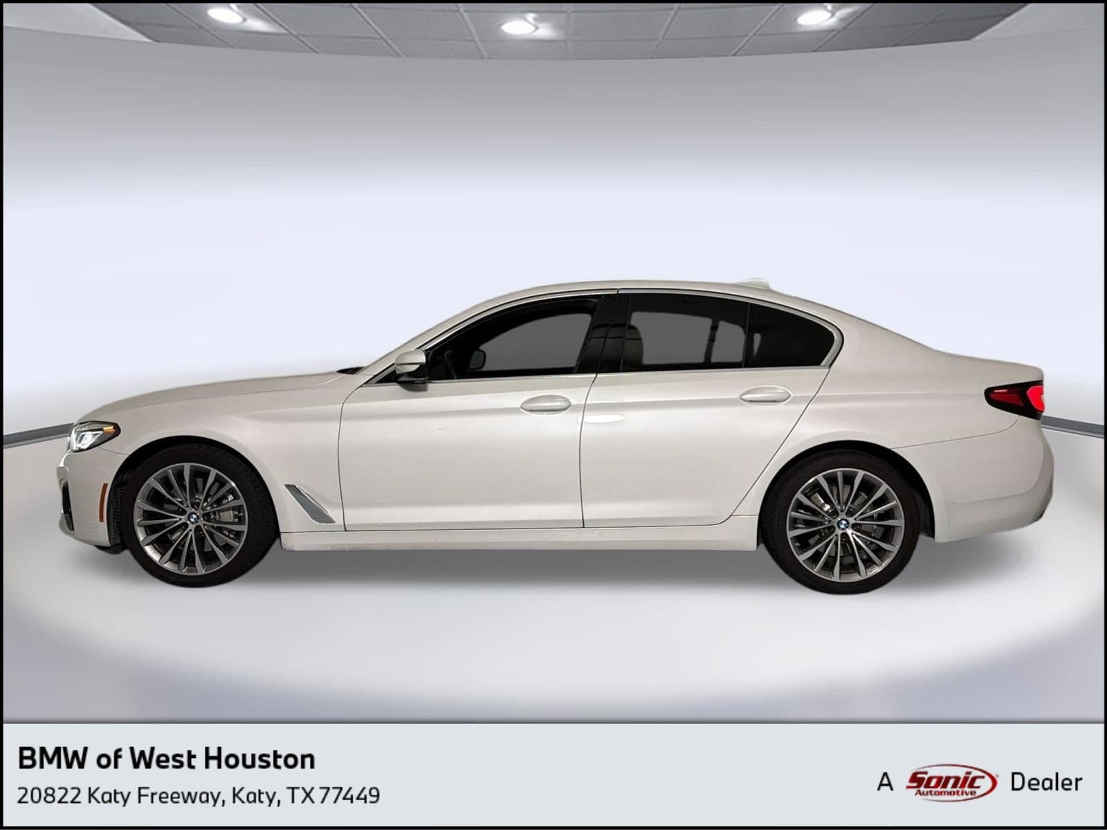 2023 BMW 530i Base — photo 1 of 26
