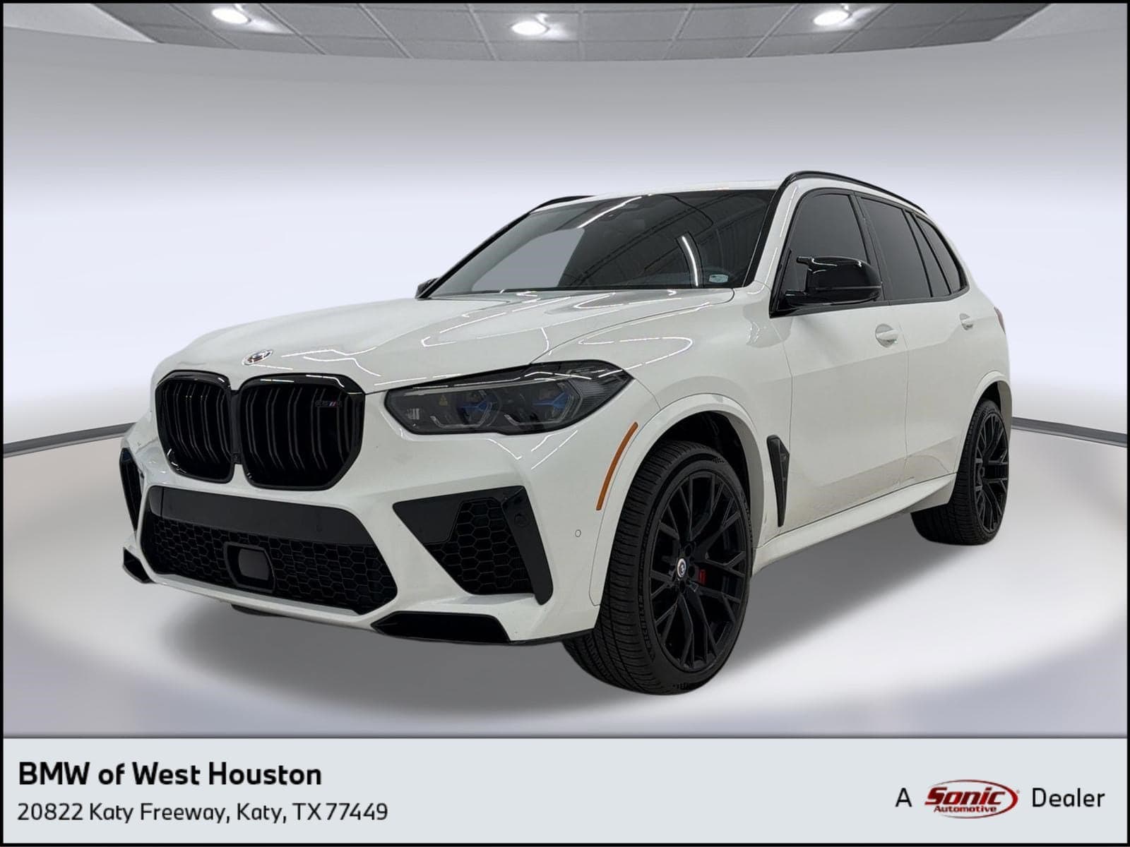 2022 BMW X5 M Base — photo 1 of 30