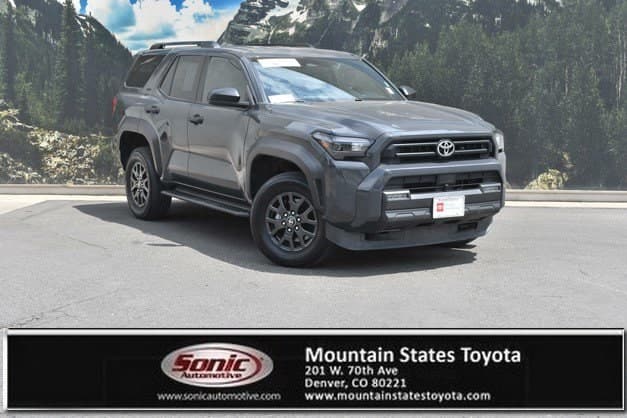 2025 Toyota 4Runner SR5 — photo 1 of 36