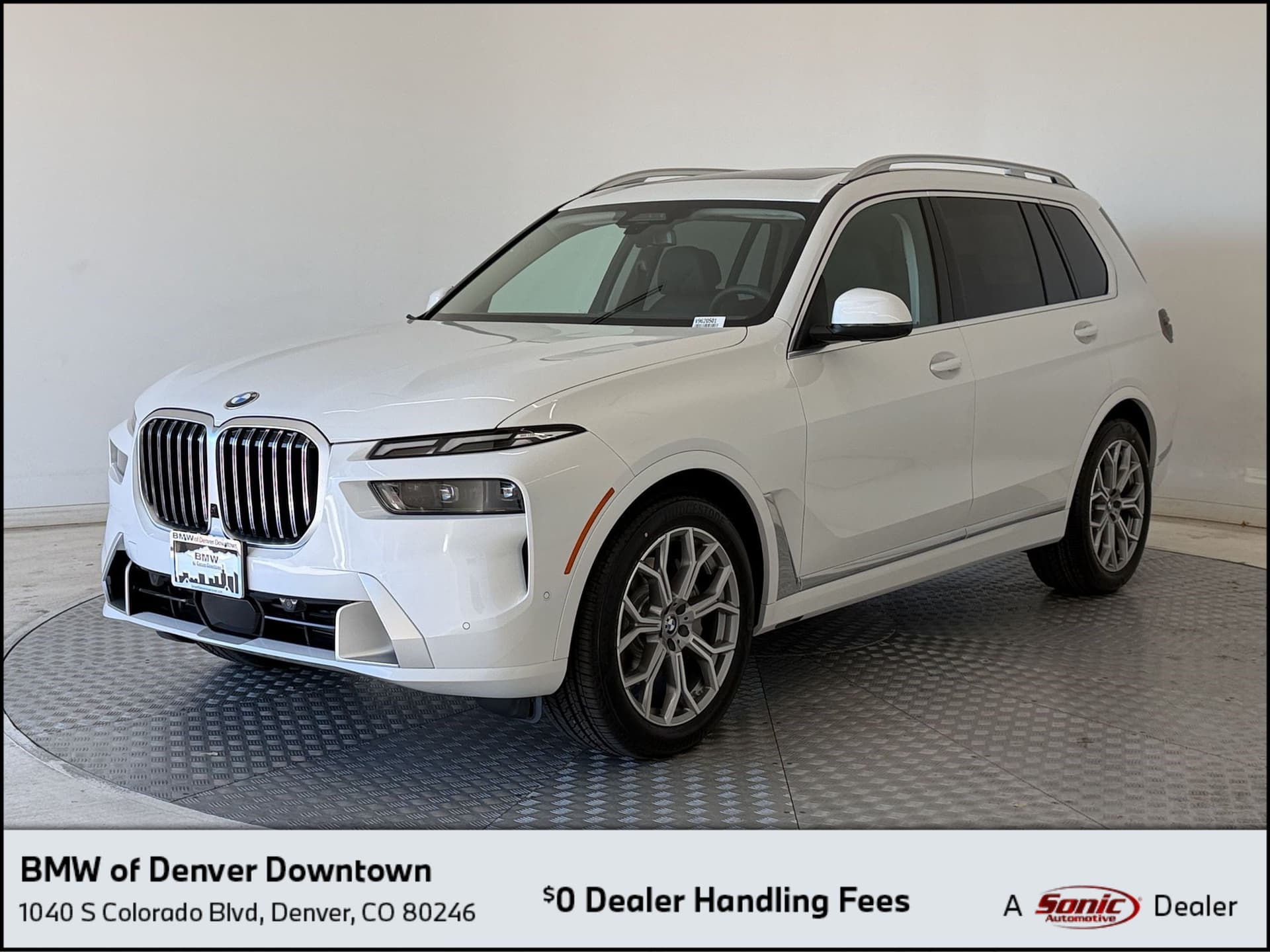 2027 BMW X7 xDrive40i — photo 1 of 31