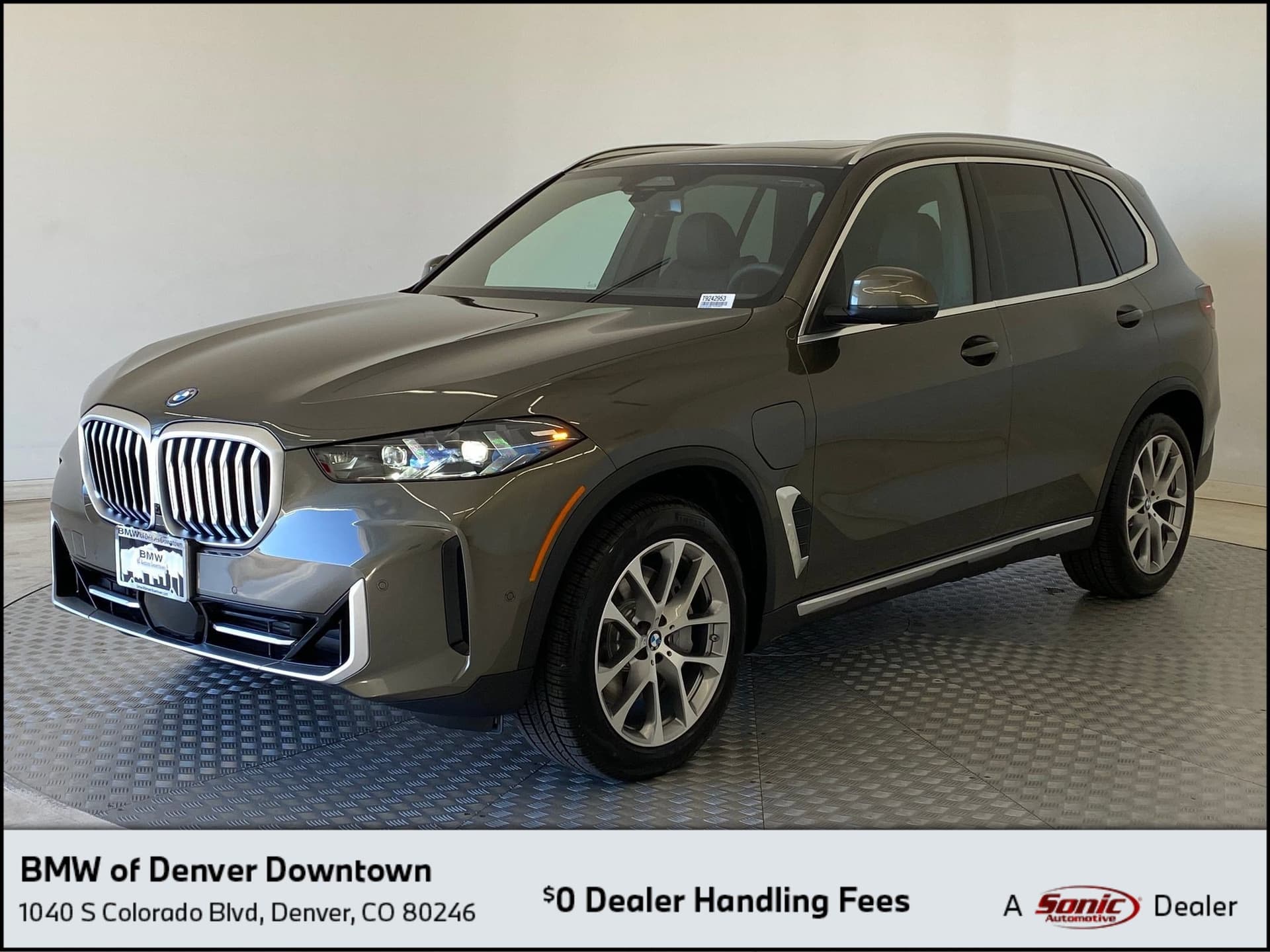2026 BMW X5 xDrive50e — photo 1 of 46