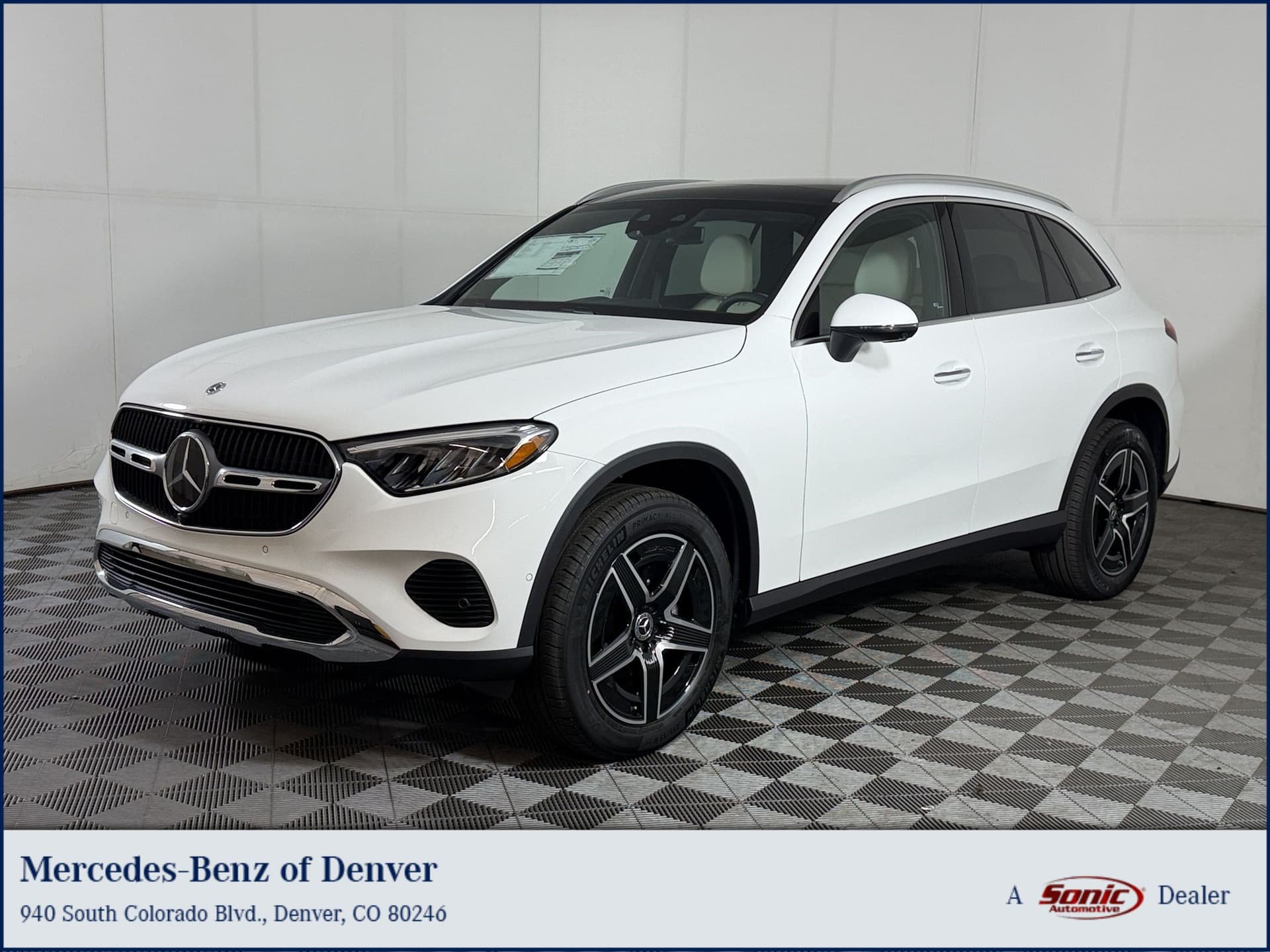 2027 Mercedes-Benz GLC Base — photo 1 of 31