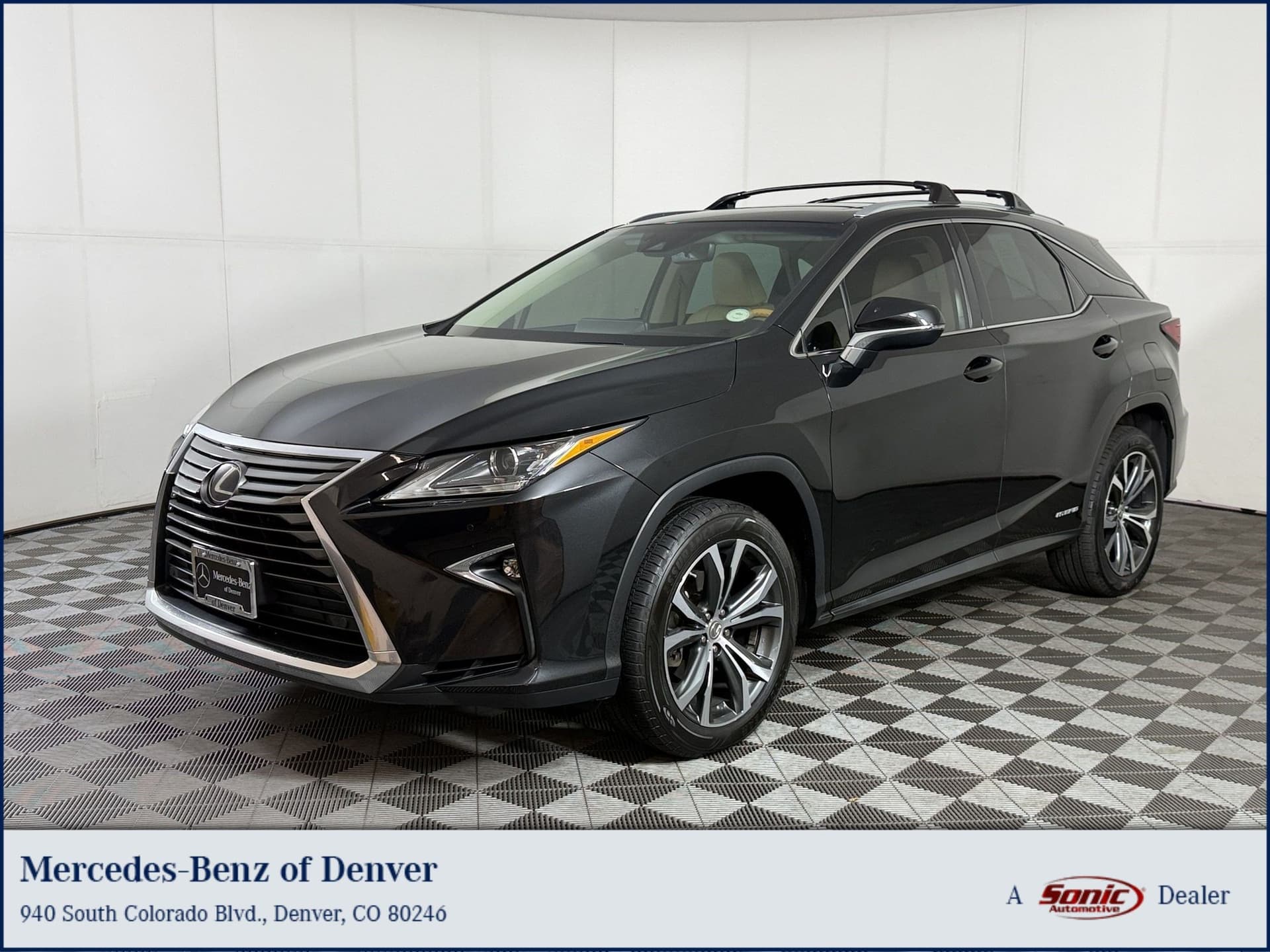 2017 Lexus RX RX 450h — photo 1 of 31