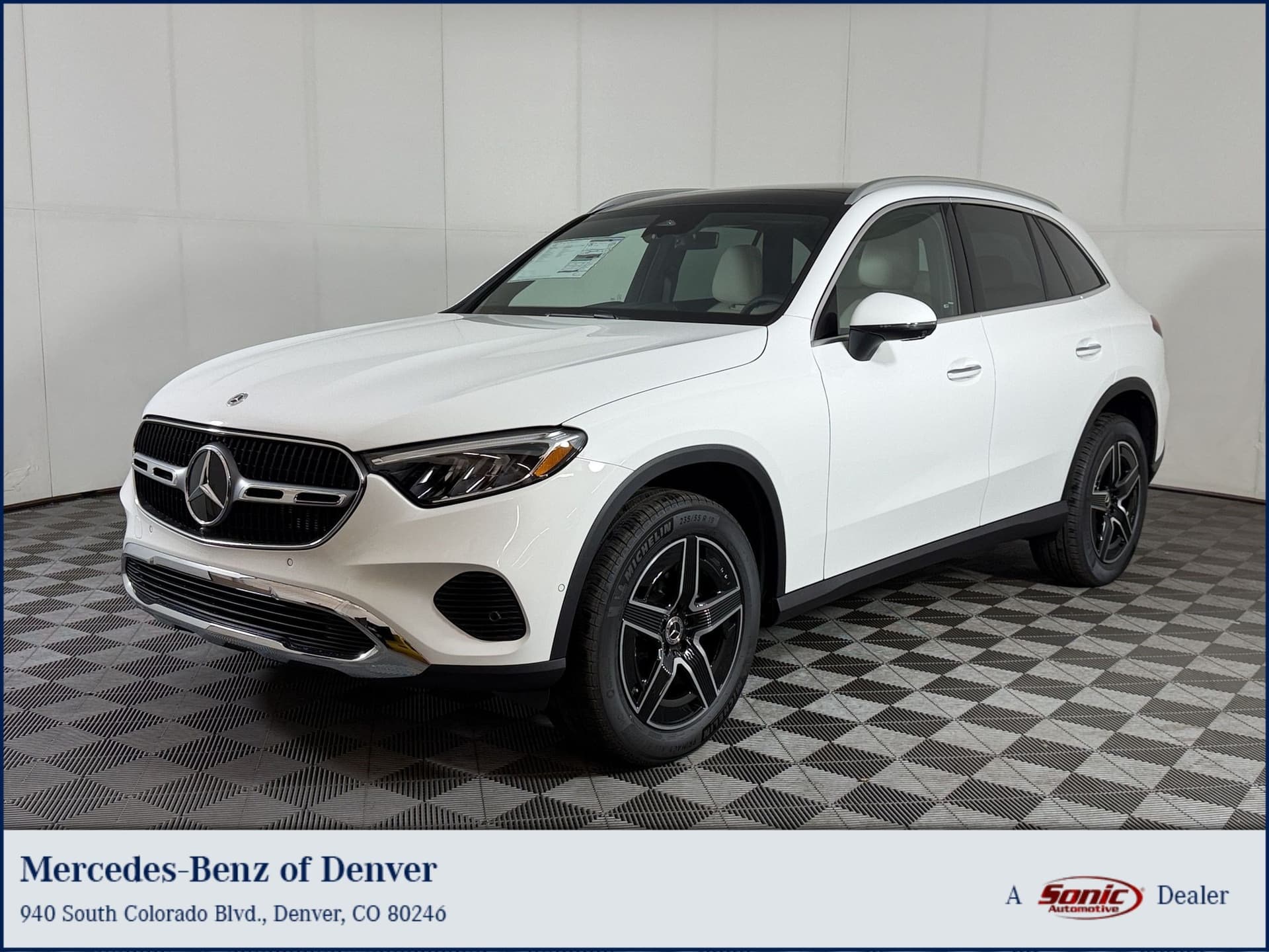 2027 Mercedes-Benz GLC Base — photo 1 of 30
