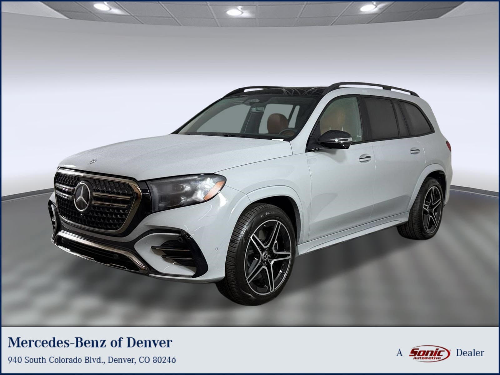 2027 Mercedes-Benz GLS Base — photo 1 of 30