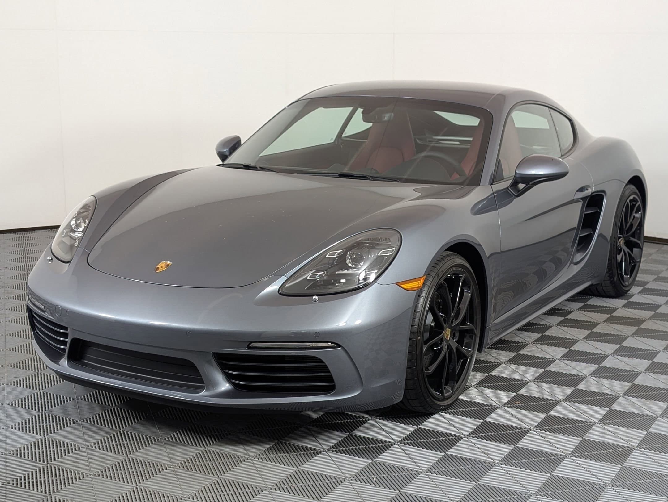 Foto de 2025 Porsche 718 Cayman Style Edition