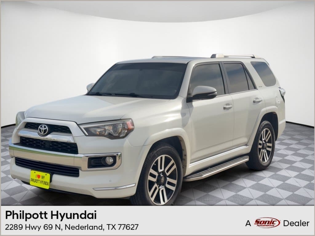 2017 Toyota 4Runner Limited — photo 1 of 31