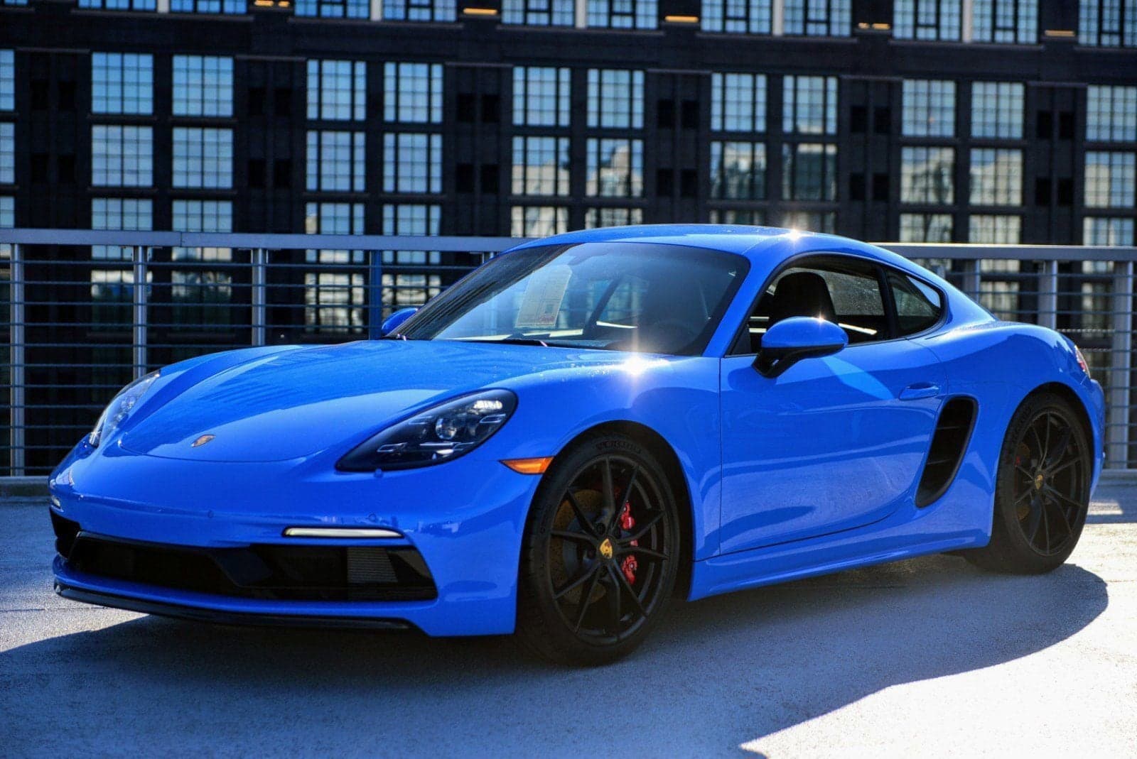Foto de 2025 Porsche 718 Cayman S
