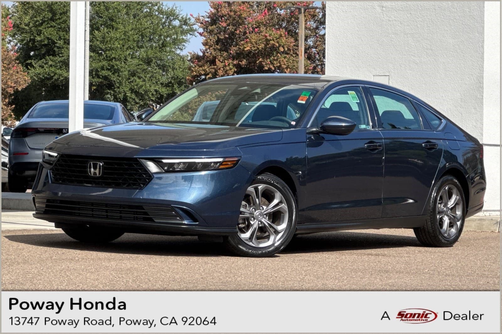2024 Honda Accord Sedan EX — photo 1 of 31