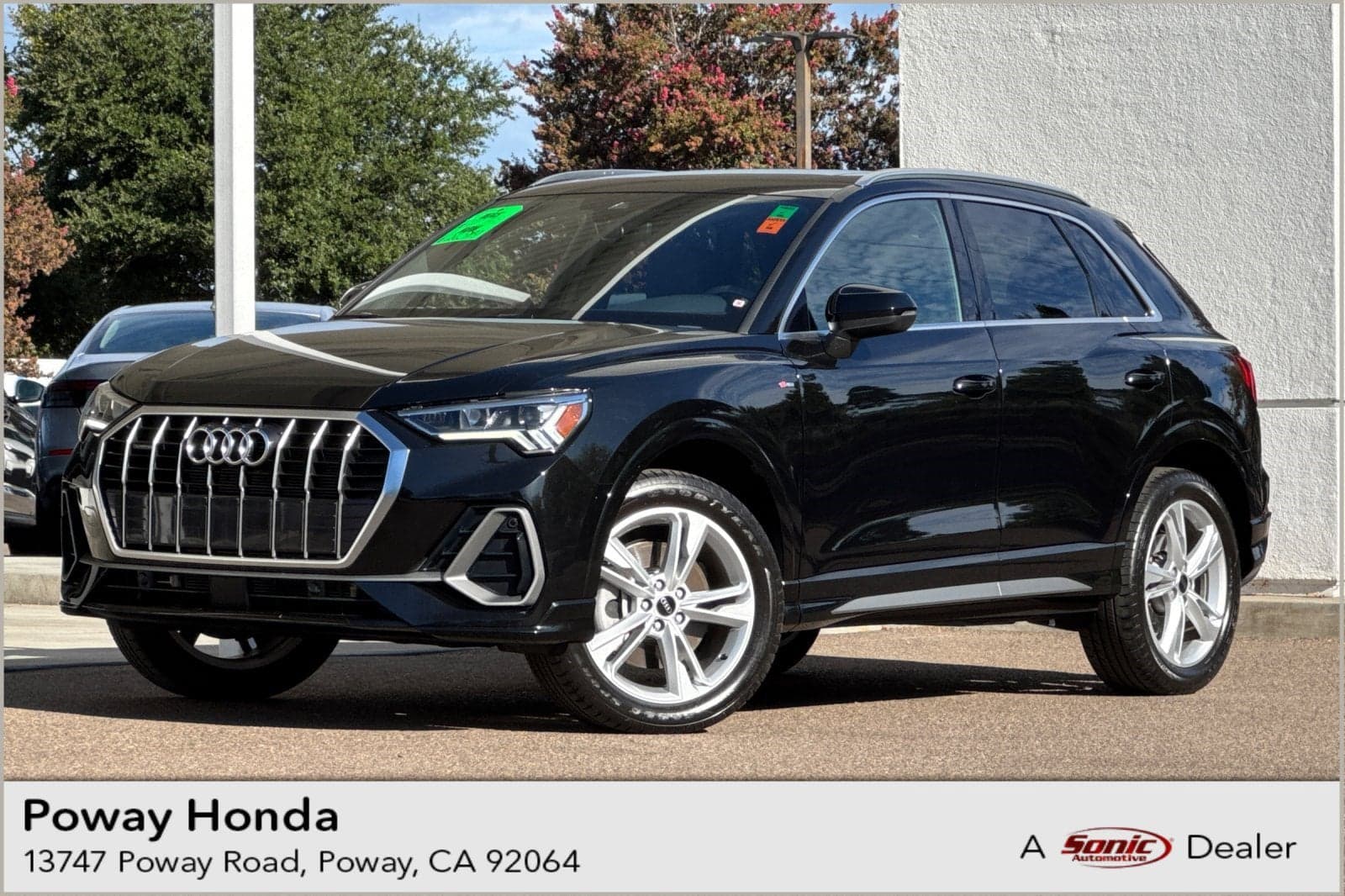 2023 Audi Q3 S line Premium — photo 1 of 34