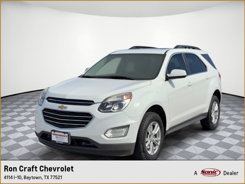 2017 Chevrolet Equinox LT — photo 1 of 31