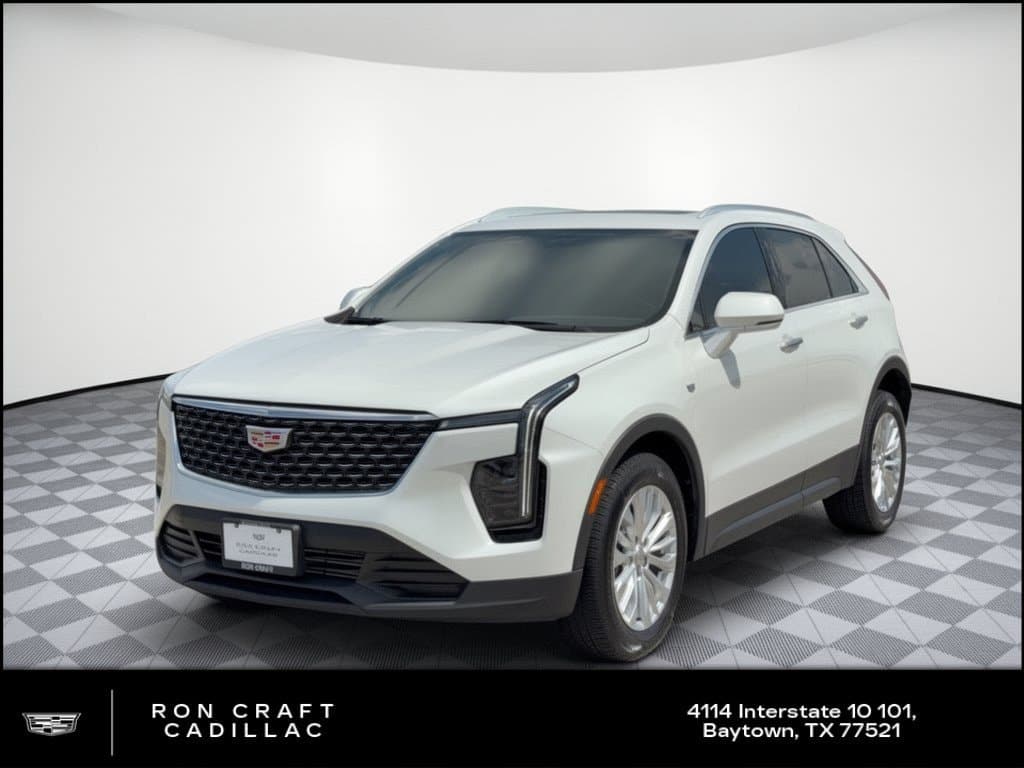 2024 Cadillac XT4 AWD Luxury — photo 1 of 31