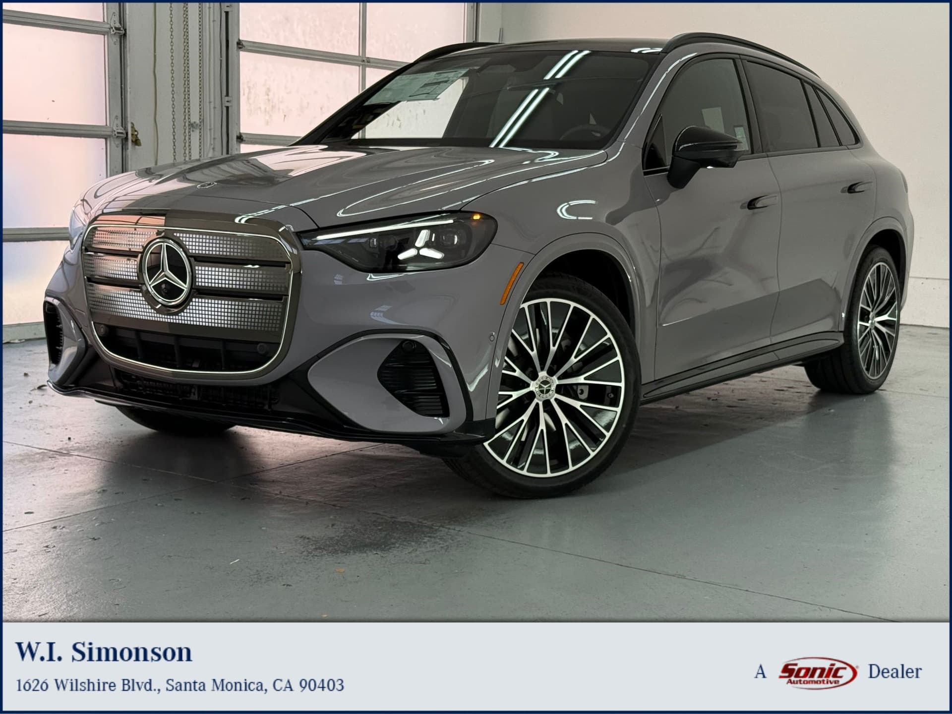2027 Mercedes-Benz GLC Base — photo 1 of 33