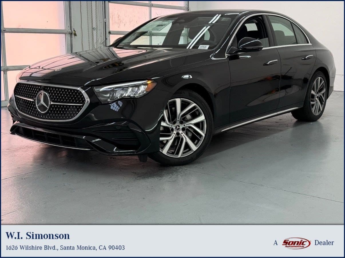 2027 Mercedes-Benz E-Class Base — photo 1 of 33