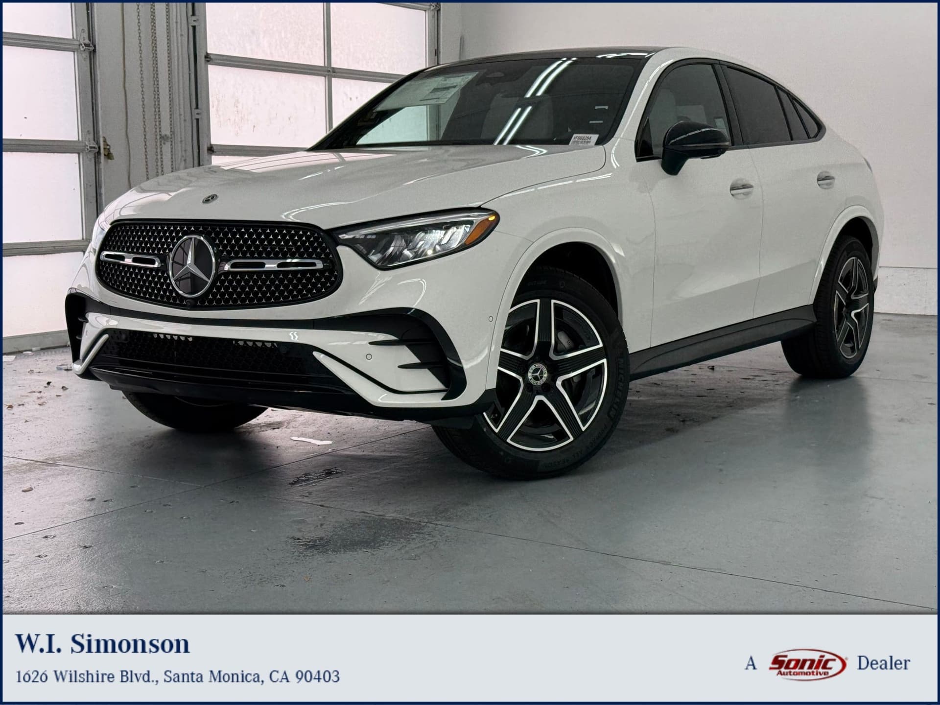 2027 Mercedes-Benz GLC Base — photo 1 of 33