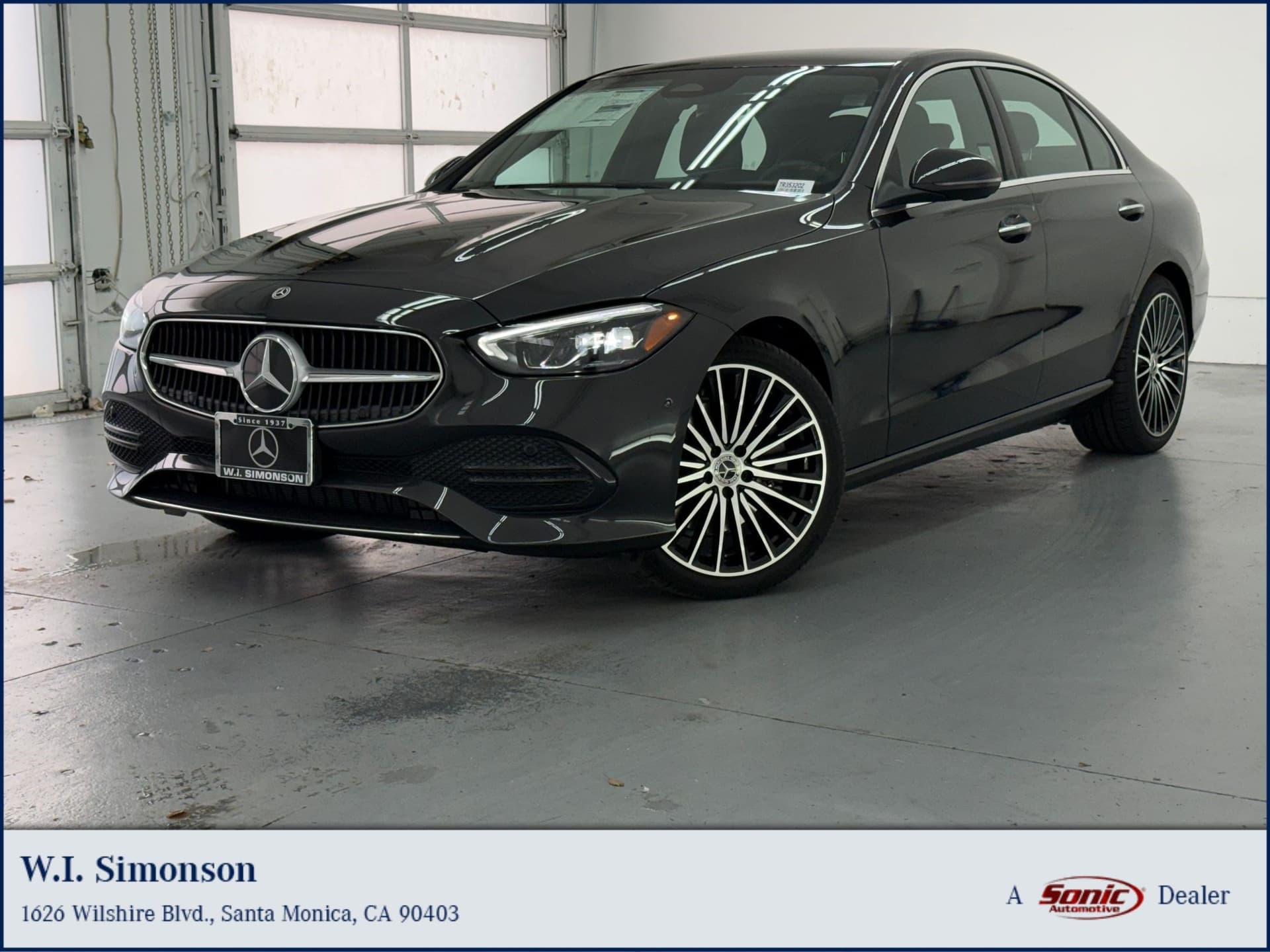 2026 Mercedes-Benz C-Class C 300 — photo 1 of 33