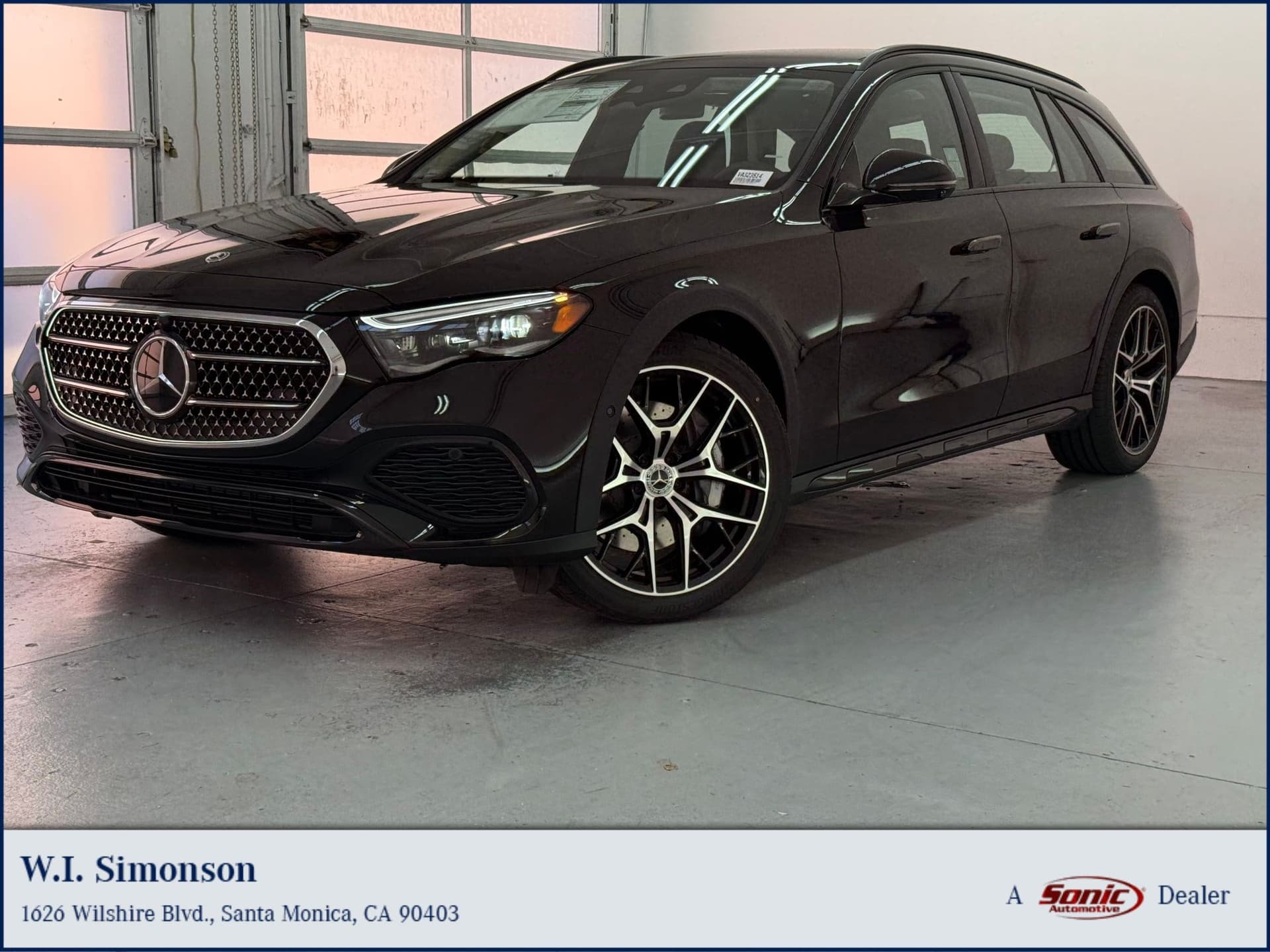 2027 Mercedes-Benz E-Class Base — photo 1 of 33