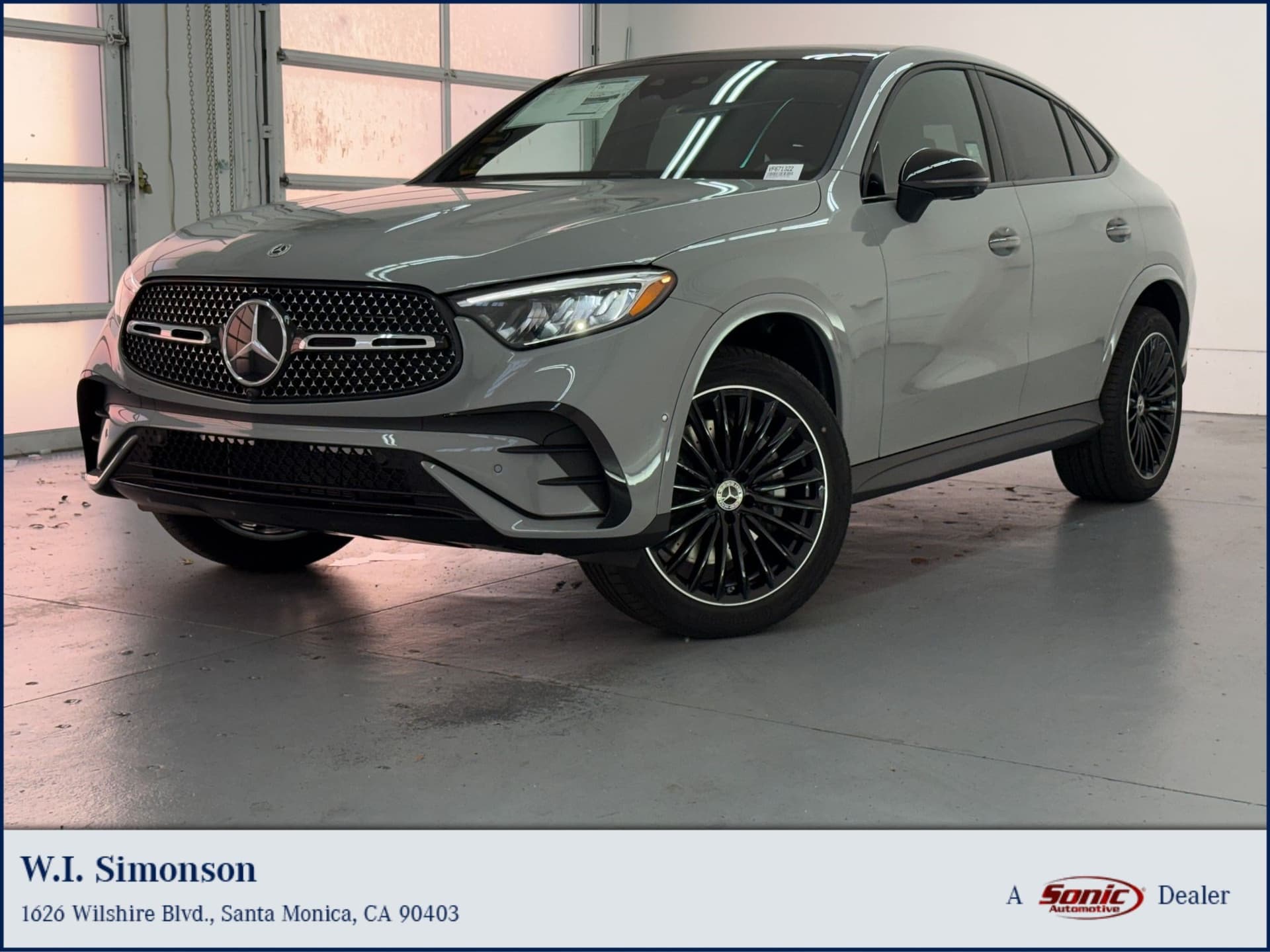 2027 Mercedes-Benz GLC Base — photo 1 of 33