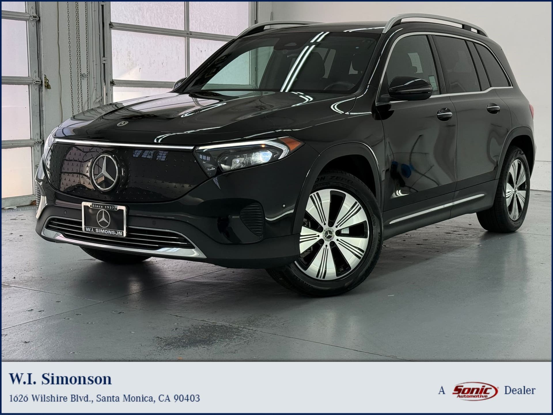 2024 Mercedes-Benz EQB EQB 250+ — photo 1 of 32