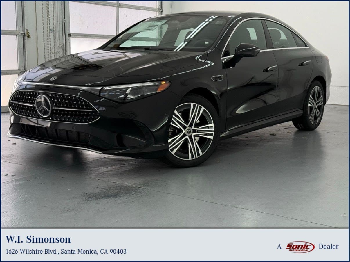 2027 Mercedes-Benz CLA Base — photo 1 of 33
