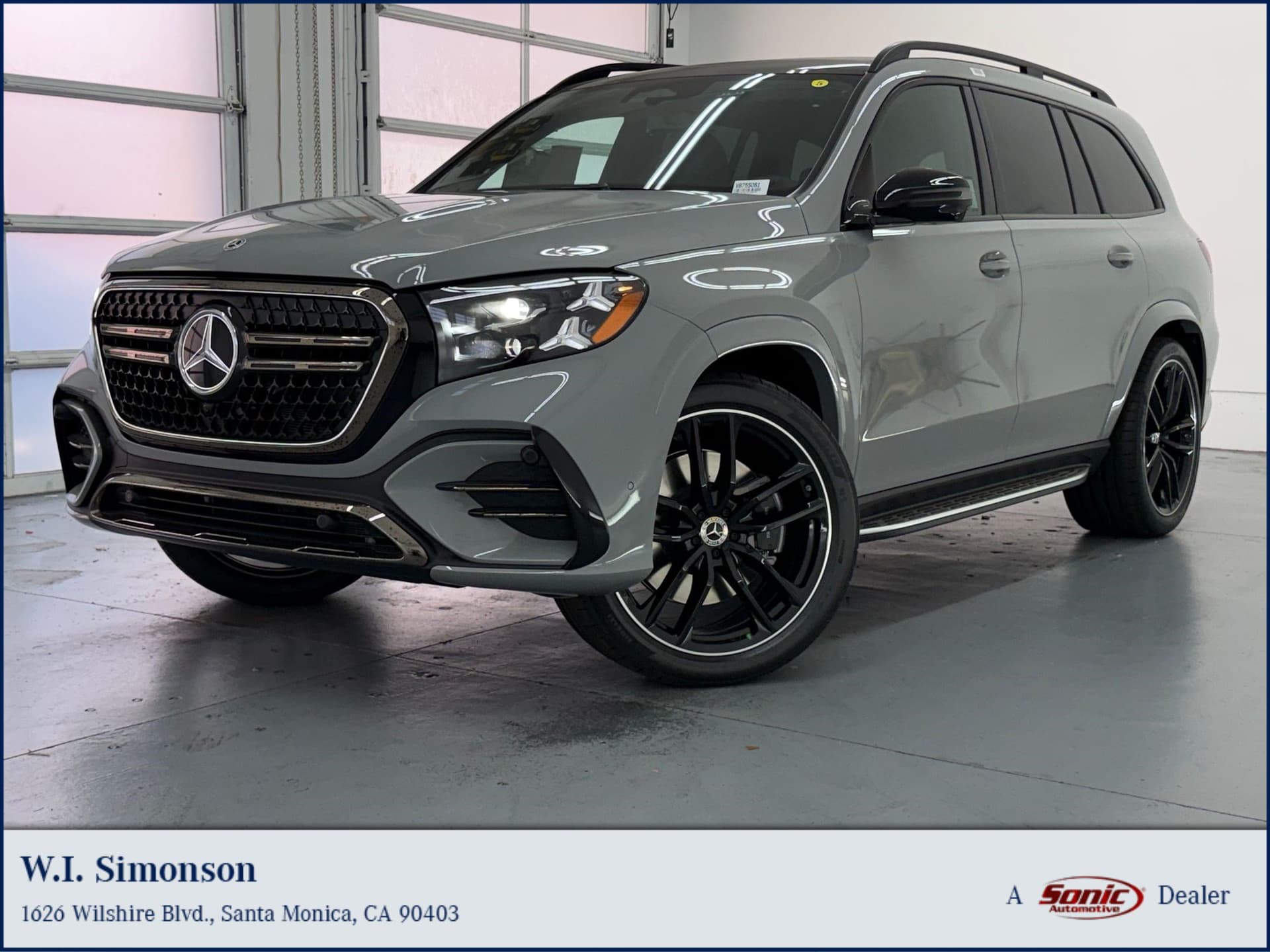 2027 Mercedes-Benz GLS Base — photo 1 of 34