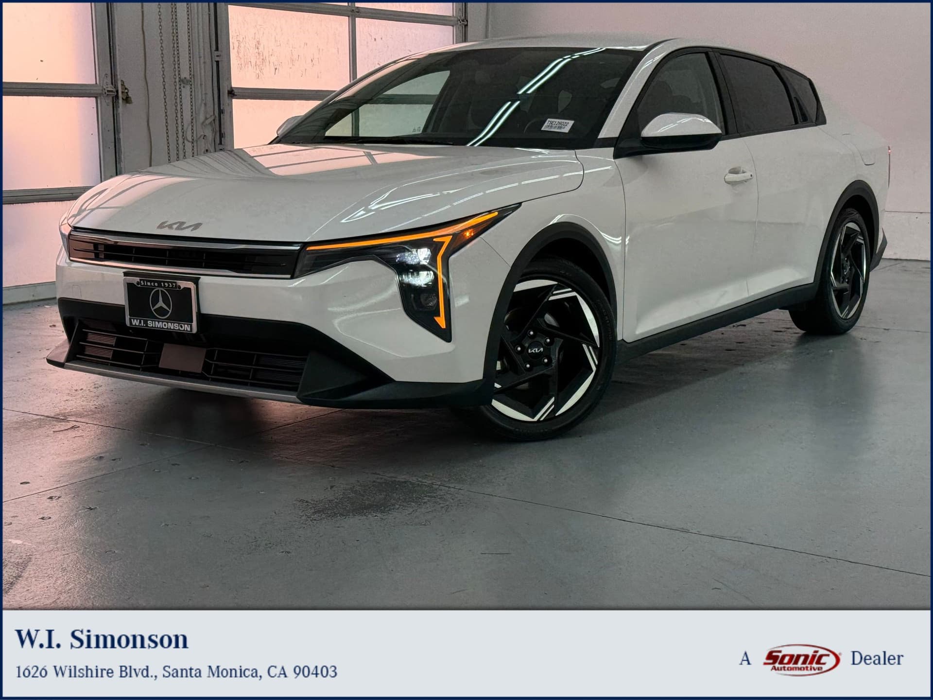 2025 Kia K4 EX — photo 1 of 31