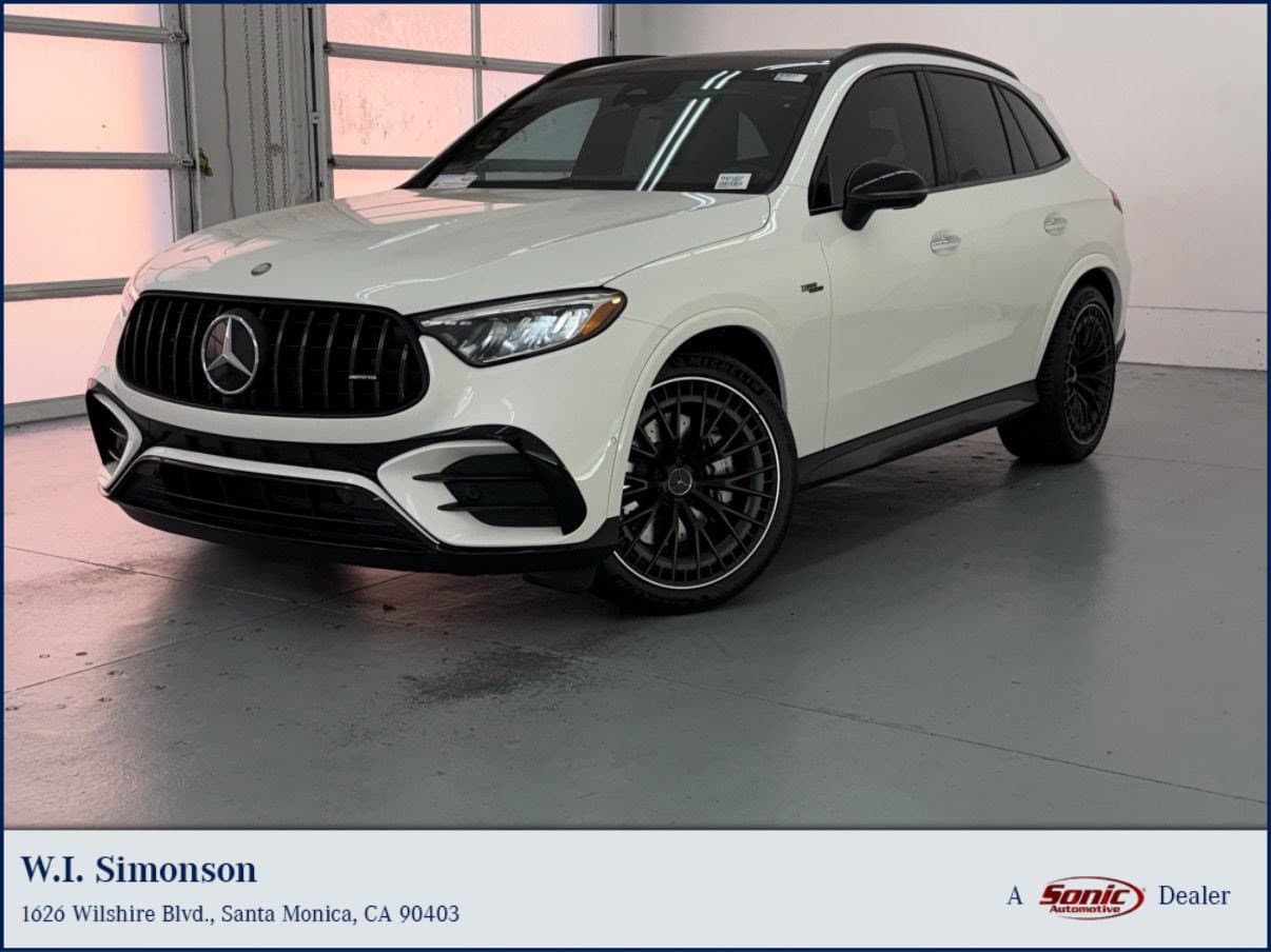 2027 Mercedes-Benz GLC Base — photo 1 of 33