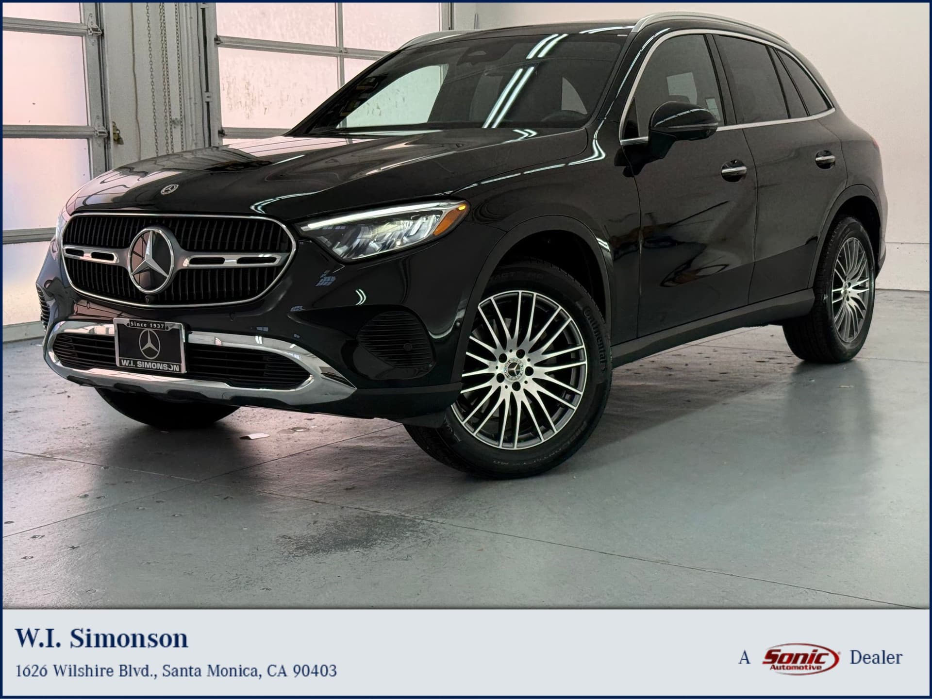 2026 Mercedes-Benz GLC GLC 300 — photo 1 of 32