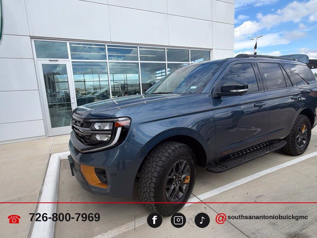 2027 Ford Expedition Tremor — photo 1 of 7