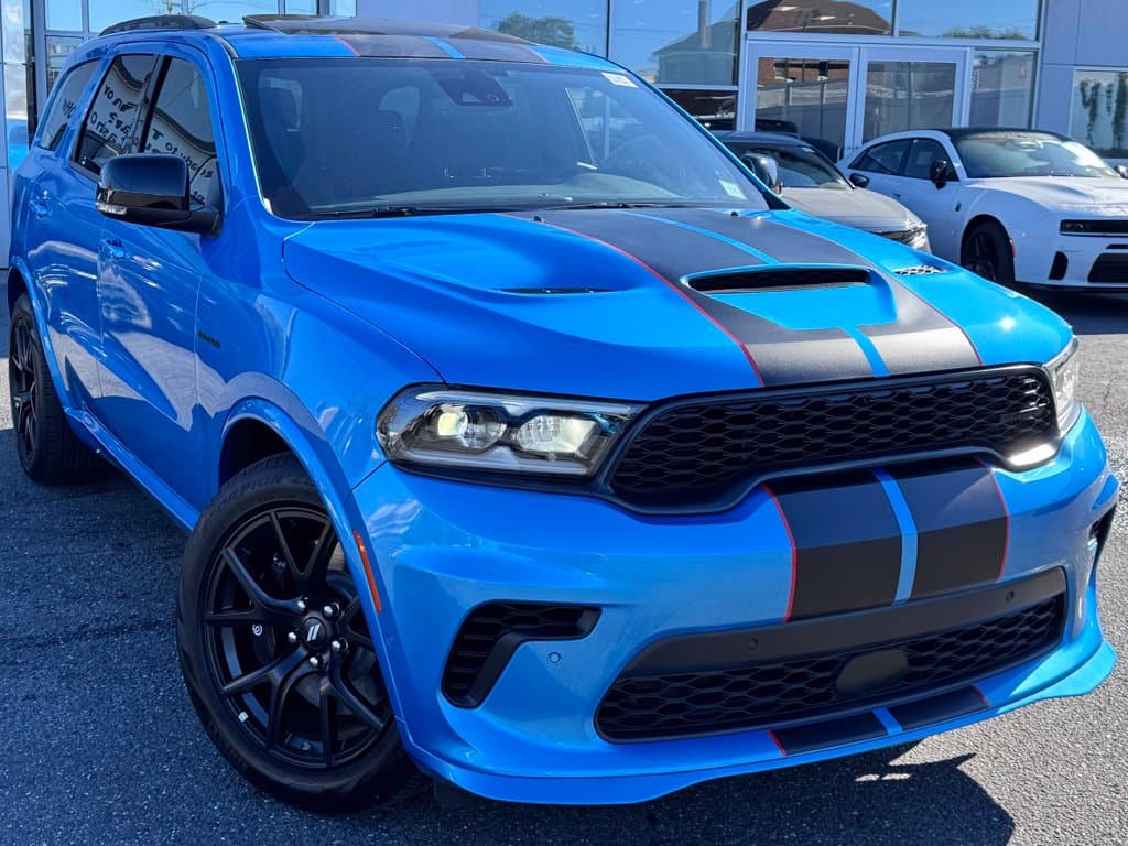 2026 Dodge Durango GT HEMI V8 — photo 1 of 27