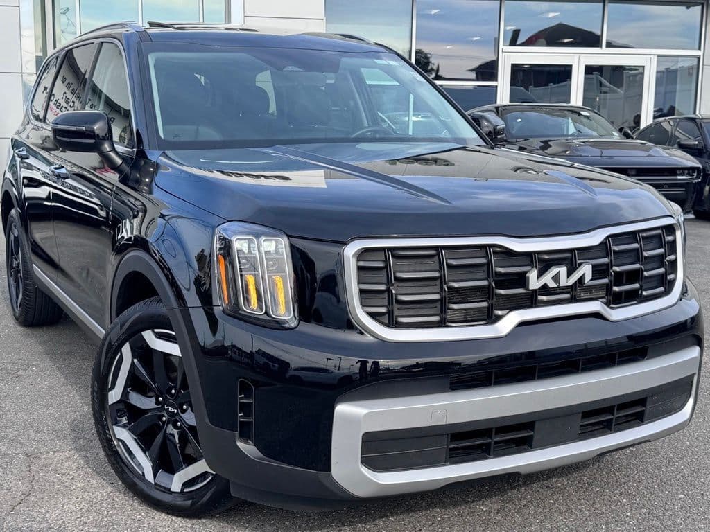 2025 Kia Telluride S — photo 1 of 29