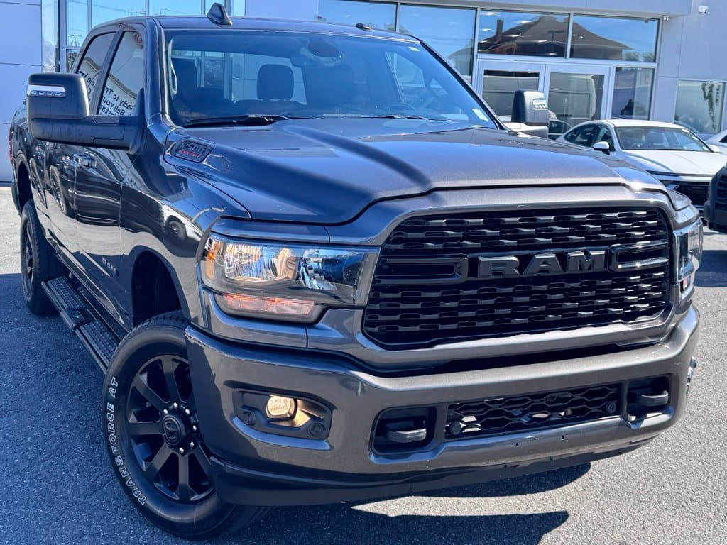2024 RAM 2500 Big Horn — photo 1 of 25