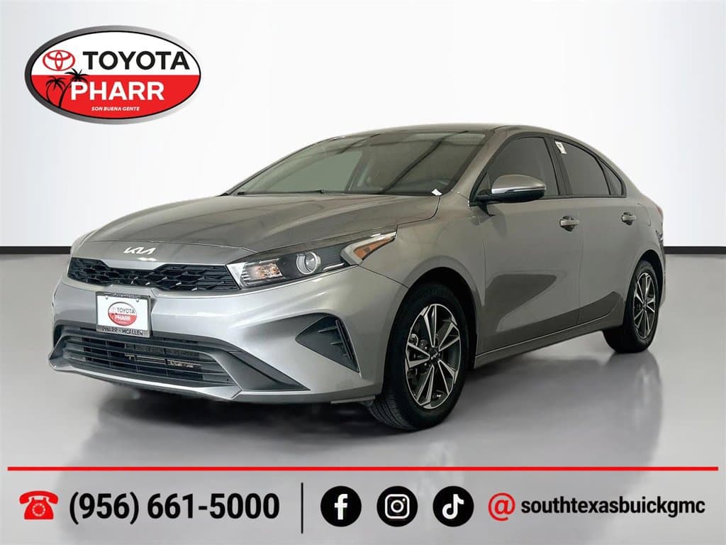 2024 Kia Forte LXS — photo 1 of 28