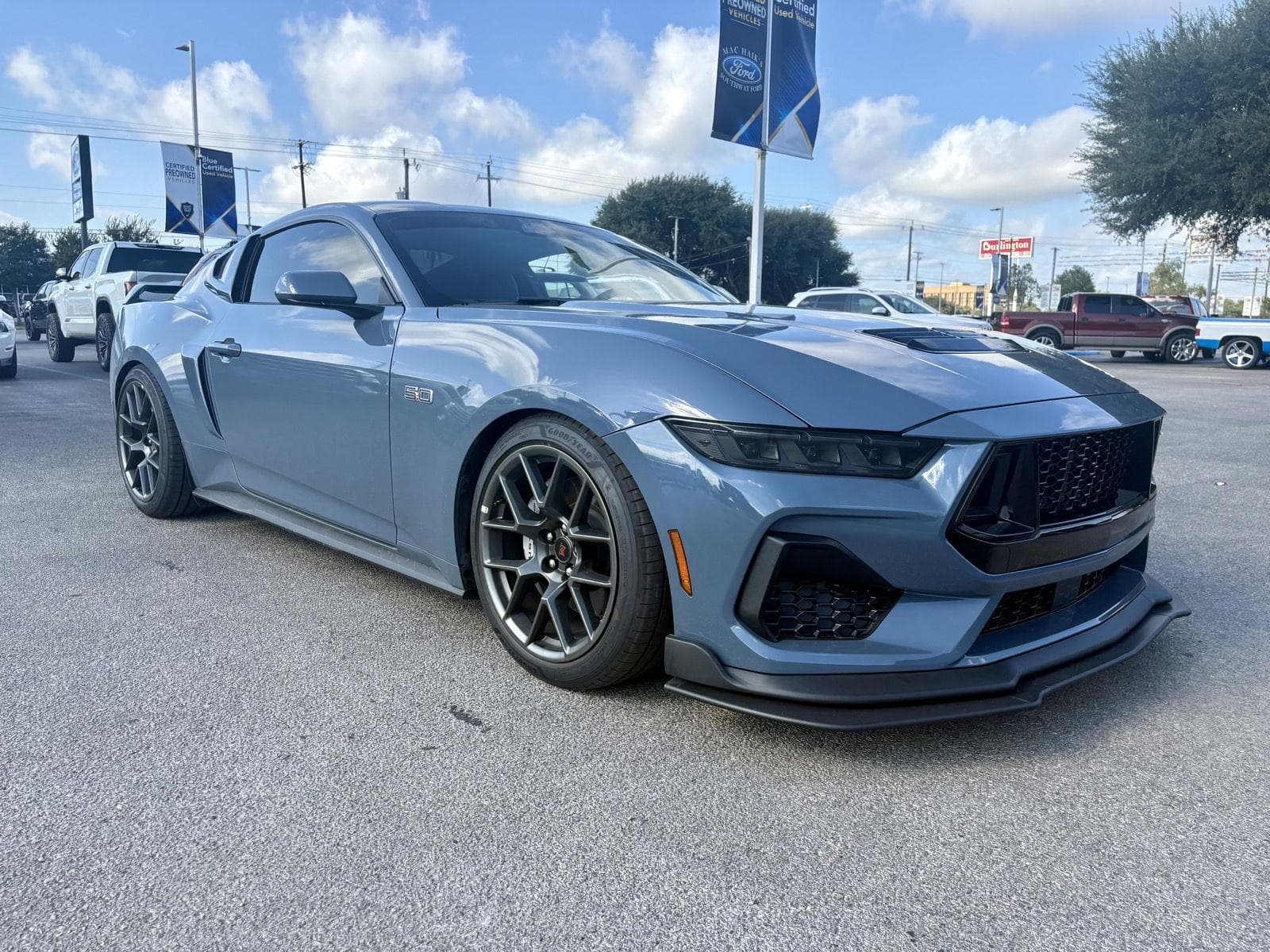 2025 Ford Mustang GT — photo 1 of 26