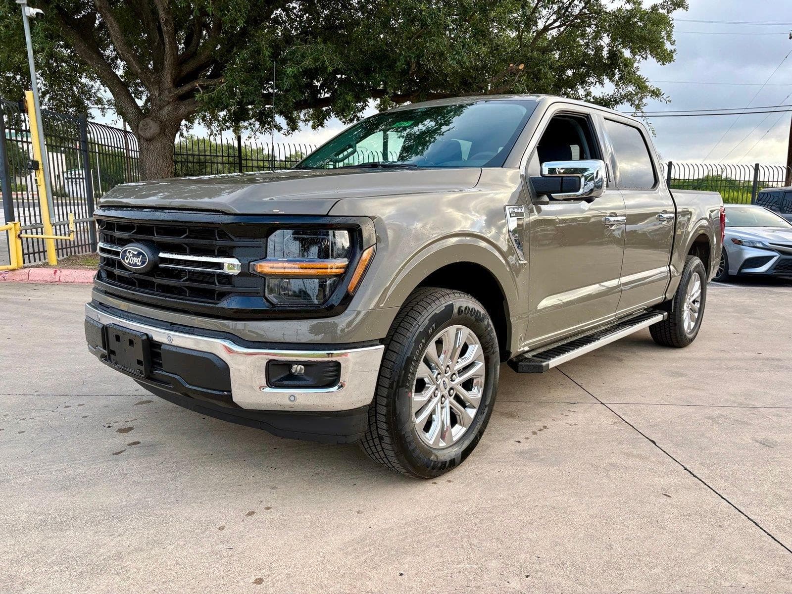 2026 Ford F-150 XLT — photo 1 of 14